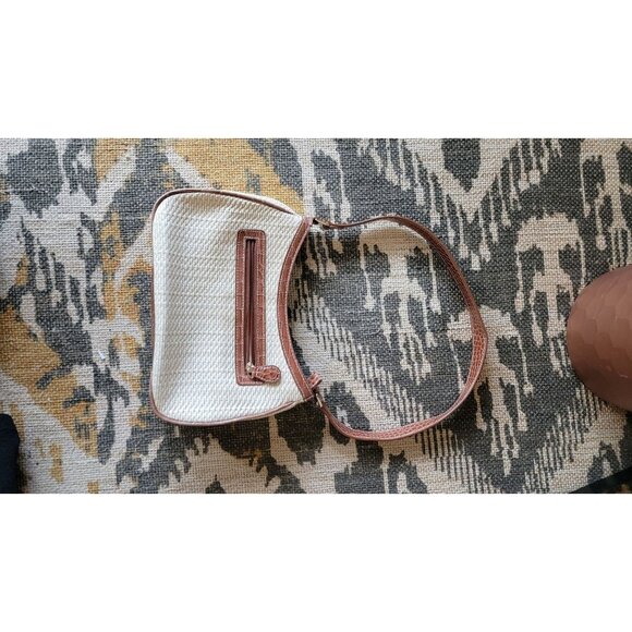 Liz Claiborne Vintage Cream and Tan Shoulder Bag - Picture 7 of 8